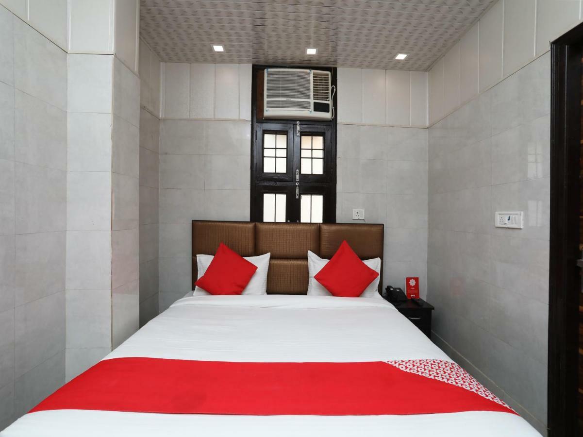 Oyo 37989 Hotel Debarshi Bankura ภายนอก รูปภาพ